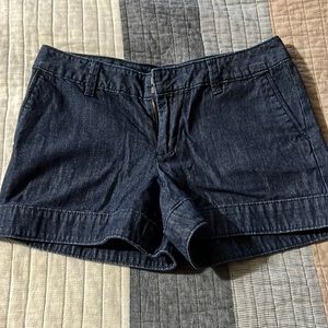 Gap Jean trouser shorts. Size 2. NWOT, Never Worn.